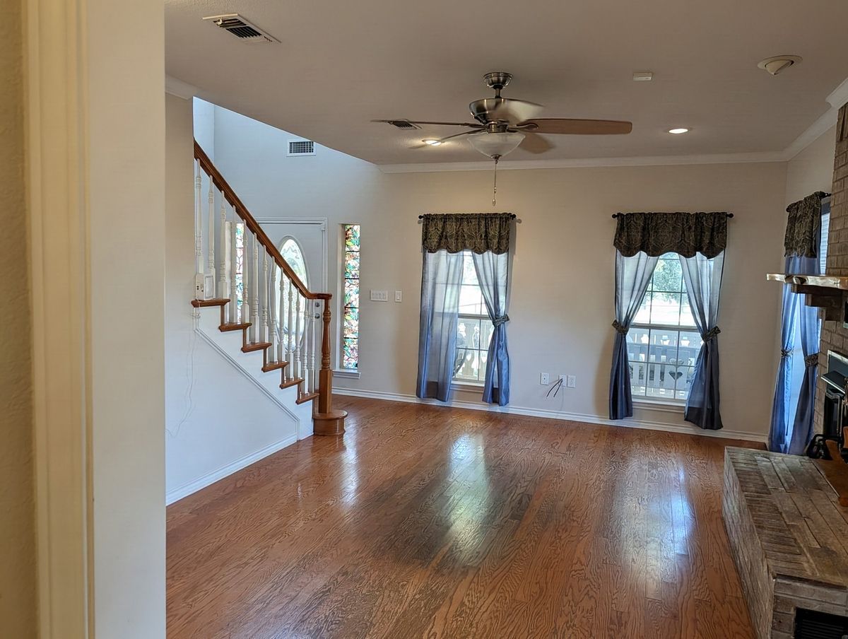 Living room after cleaning — refreshed and ready for showings