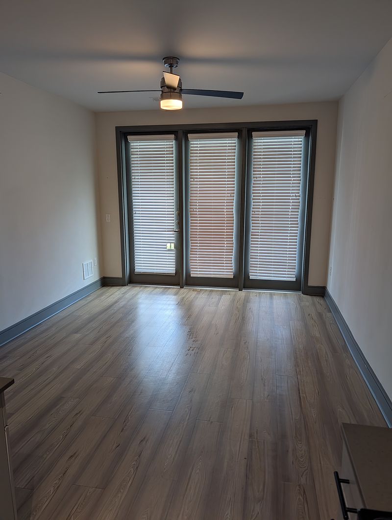 Vacant property cleaned and inspection-ready by 2Clean Escapes